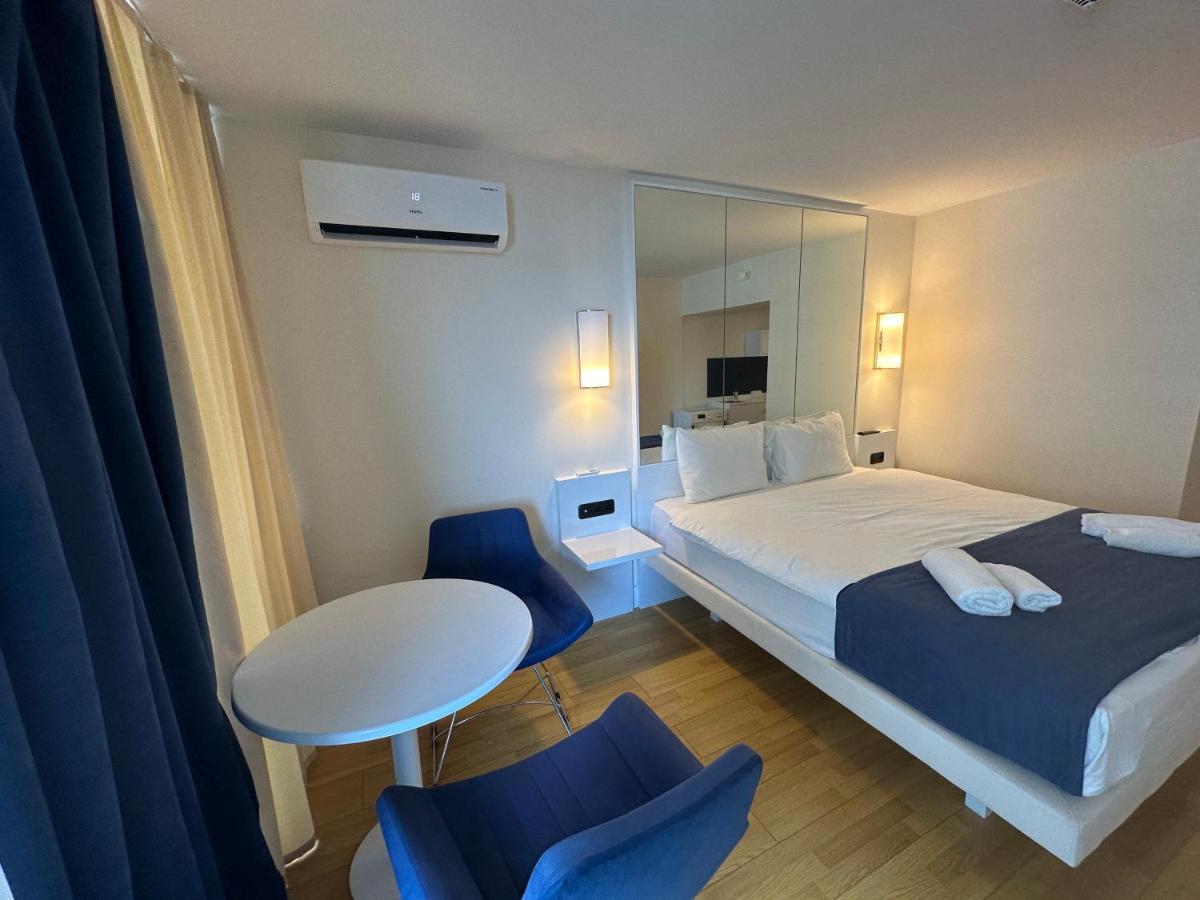 Апартаменты Orbi City Black Sea View Батуми Экстерьер фото