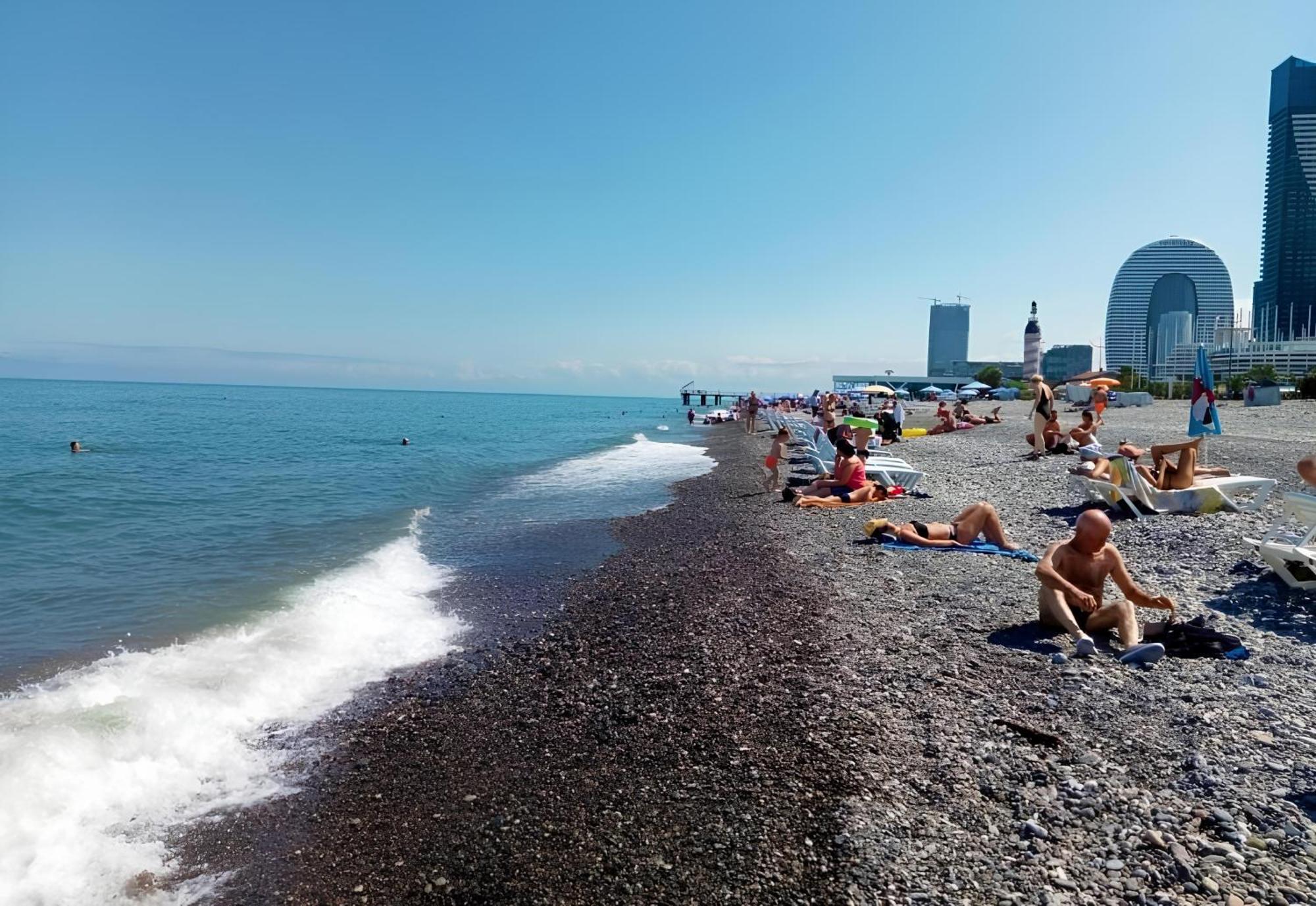 Апартаменты Orbi City Black Sea View Батуми Экстерьер фото